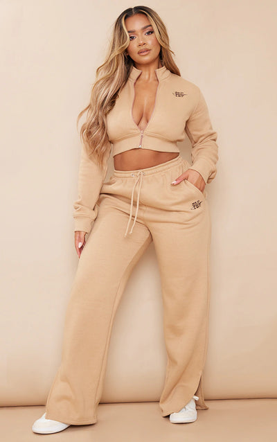PRETTYLITTLETHING Shape Straight Leg embroidered Joggers